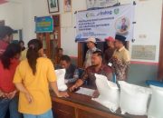Bantuan Beras 30 Kg Disalurkan, 1.001 KPM desa Pawidean Jatibarang Disambut Antusias Bantuan Beras 30 Kg Disalurkan, 1.001 KPM desa Pawidean Jatibarang Disambut Antusias