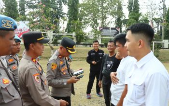 Antisipasi Judol, Wakapolres Lampung Utara  Periksa HP Personel