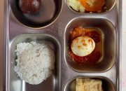 MBG Tapteng Disorot: Telur Dua Kali Sepekan, Warga Desak Dapur Dibuka dan Anggaran Diaudit