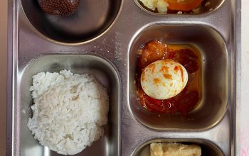 MBG Tapteng Disorot: Telur Dua Kali Sepekan, Warga Desak Dapur Dibuka dan Anggaran Diaudit MBG Tapteng Disorot: Telur Dua Kali Sepekan, Warga Desak Dapur Dibuka dan Anggaran Diaudit