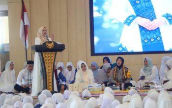 Kapolres Lampung Utara Hadiri Pengajian Akbar BKMT dalam Rangka HUT RI Ke-81 Kapolres Lampung Utara Hadiri Pengajian Akbar BKMT dalam Rangka HUT RI Ke-81