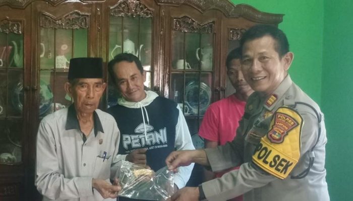 Warga Serahkan Senpi Rakitan  Kepada Polsek Abung Timur