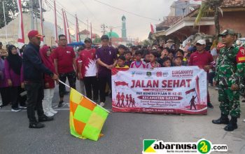 Semarak HUT RI ke 81 Ribuan Warga Gayam Antusias Ikuti Jalan Sehat, Hadiah Utama Sepeda Listrik Jadi Buruan