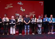 HIPMI Kota Cimahi Serahkan Award Business Competition 2026 di Lapangan Brigif
