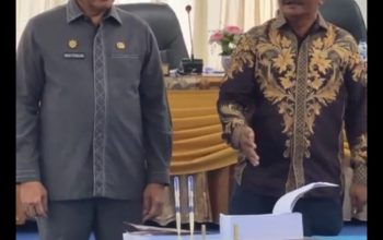 Masinton Sudah Bupati, Kok Masih “Pj.”? PPAS 2027 Tapteng Buka Borok Administrasi Pemkab