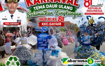 Karnaval HUT RI ke-81 di Kecamatan Gayam, Siswa Tampilkan Busana Kreatif dari Sampah Plastik Karnaval HUT RI ke-81 di Kecamatan Gayam, Siswa Tampilkan Busana Kreatif dari Sampah Plastik