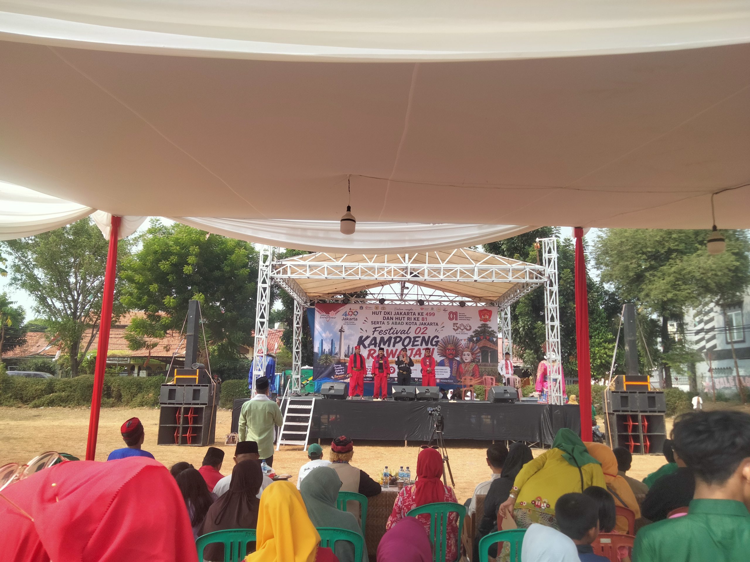 Dihebohkan Se-Kelurahan, Festival 02 Kampoeng Rawajati Dibikin Meriah Warga