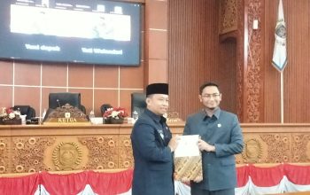 Ketua DPRD Depok Ketuk Palu sepakati Penandatanganan KUA-PPAS 2027 bersama Pemerintah Kota Depok