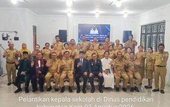 Bupati Karo Lantik 20 kepala sekolah SD dan SMP Negeri di Kabupaten Karo