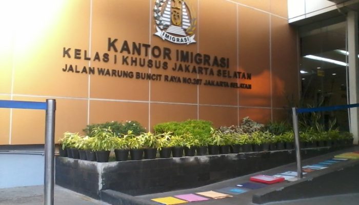 Ruangan Kepala Kantor Imigrasi Jakarta Selatan Digeledah, KPK Temukan Uang Asing Senilai Sin$8.500