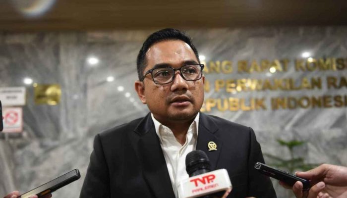 RUU ASN akan Atur Sanksi Tegas bagi Pejabat yang Masih Gunakan Pekerja Honorer Pemerintahan