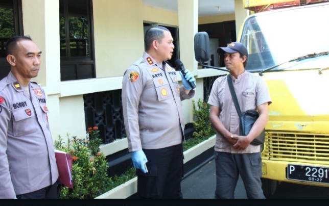 Truk Tanpa Dokumen Berujung Pengungkapan Dugaan Penadahan di Prajekan