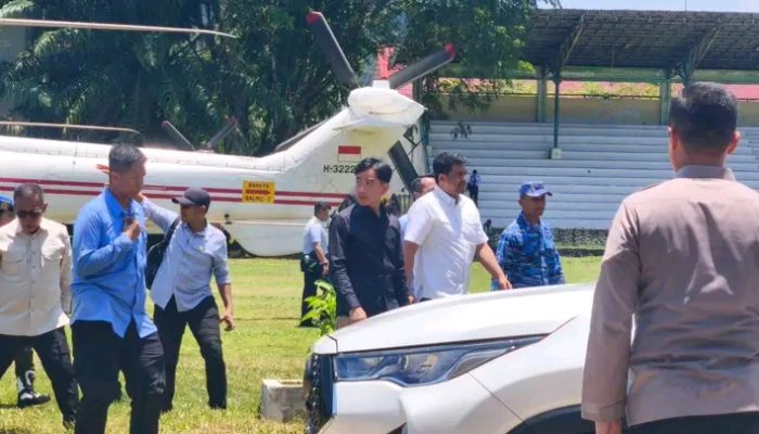 WAPRES GIBRAN RAKABUMING RAKA TINJAU DAERAH TERDAMPAK BENCANA DI TAPANULI TENGAH