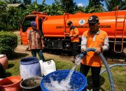 Kekeringan Melanda Lumajang, BPBD Pastikan Air Bersih Disalurkan ke 5 Kecamatan