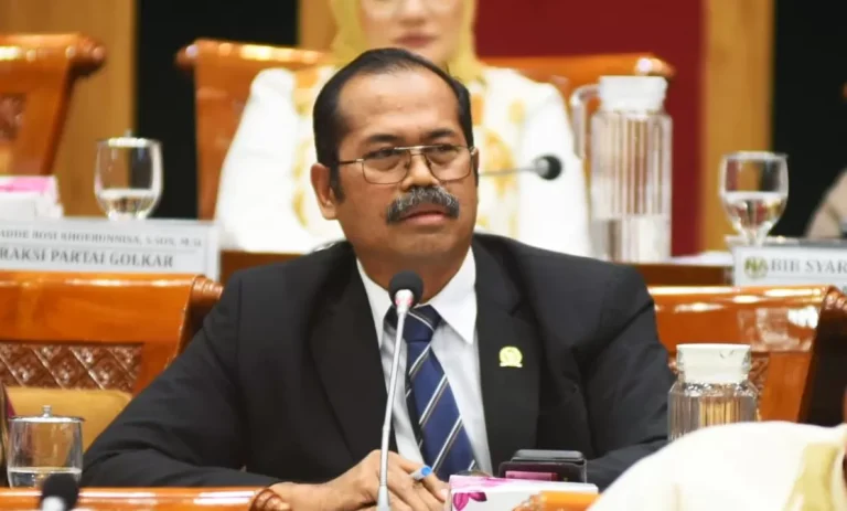 Sikapi Kasus Korupsi Sistem Penerimaan Mahasiswa Baru, Komisi X DPR RI Rekomendasikan Jalur Mandiri Dihapus