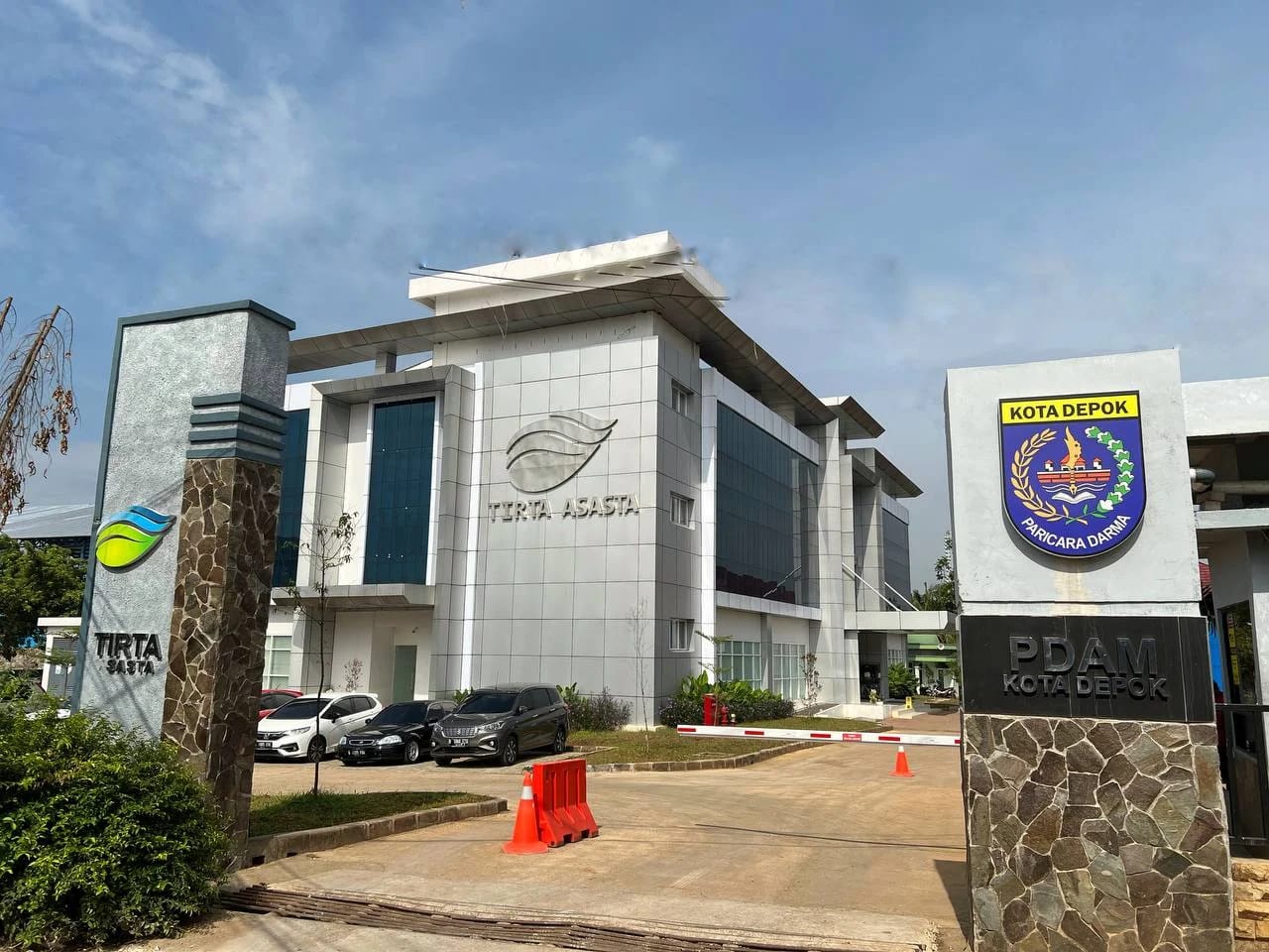 Pengamat Soroti Kinerja PDAM Tirta Asasta Depok Jago Pencitraan di Humas, Amburadul di Pelayanan