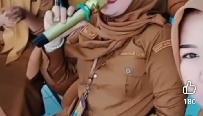 Siarkan Langsung Karaoke di Jam Kerja, 5 ASN Kikim Barat Jadi Sorotan – Pengamat : Contoh Buruk Pelayanan Diabaikan, Disiplin Ditelantarkan