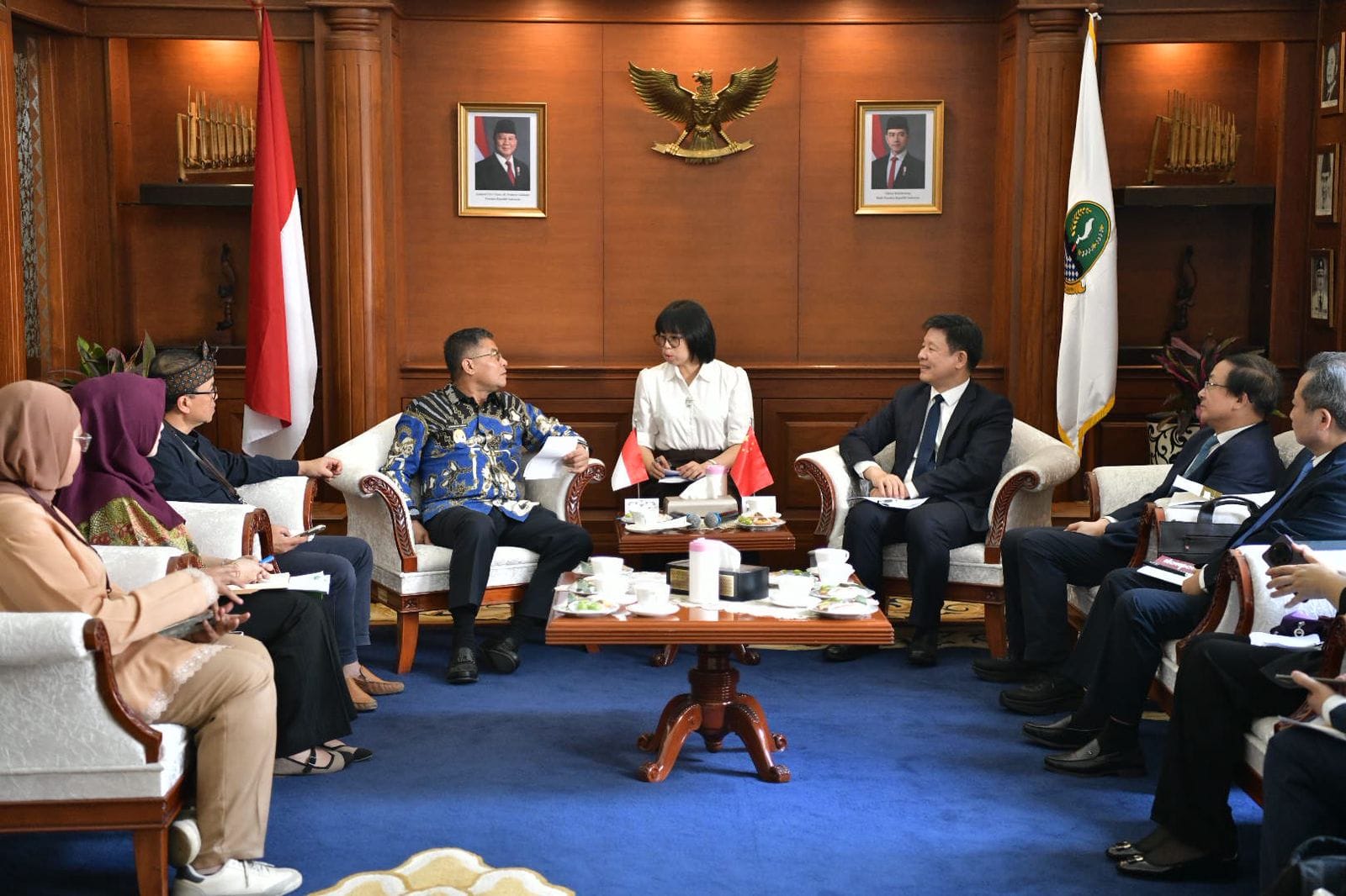 Terima Delegasi Henan, Wagub Erwan Ungkap Potensi Kerja Sama Mulai dari Agrikultur hingga Pariwisata Terima Delegasi Henan, Wagub Erwan Ungkap Potensi Kerja Sama Mulai dari Agrikultur hingga Pariwisata
