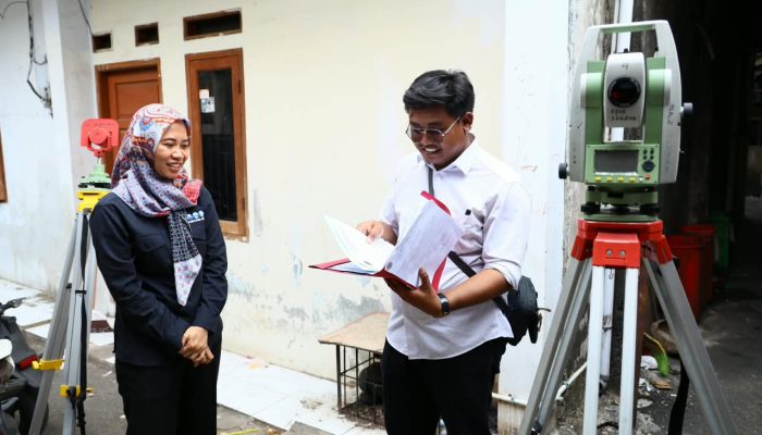Dari Tiga Bulan ke 5 Hari, Warga Meruya Rasakan Manfaat Layanan Pengukuran Terjadwal di Kantor ATR/BPN