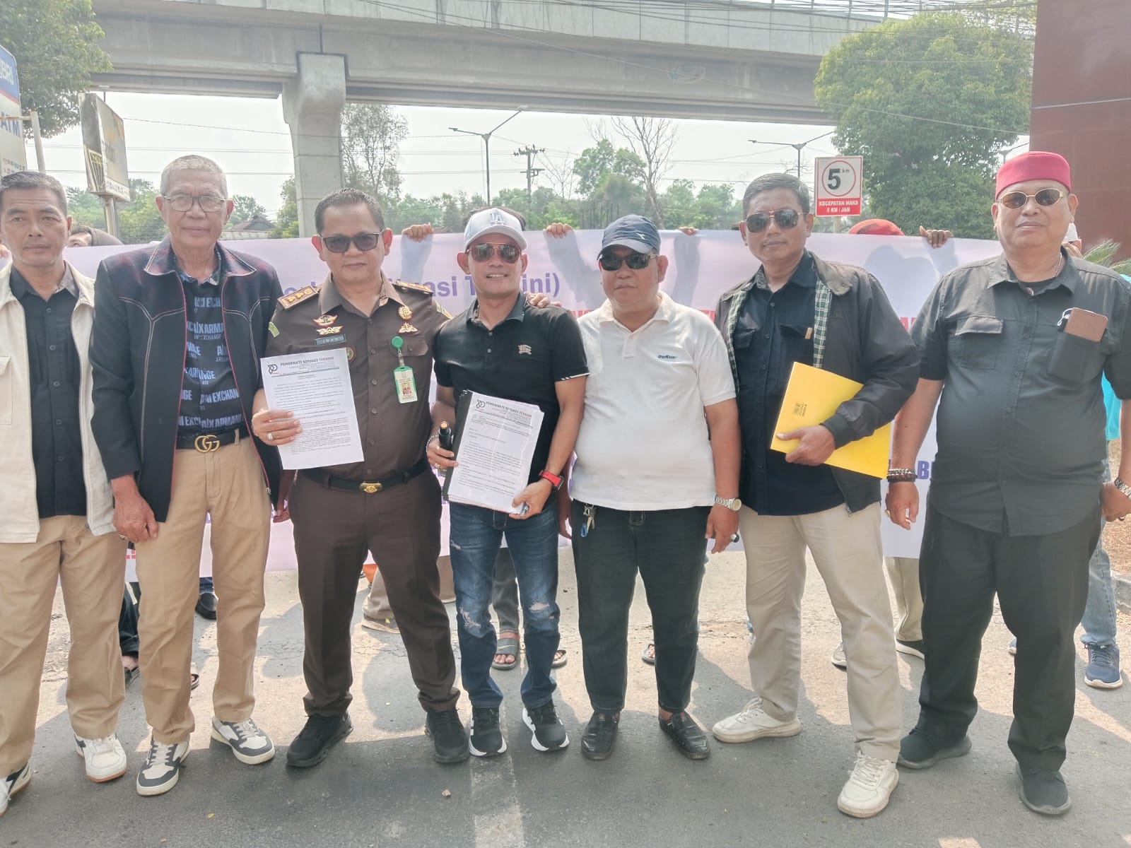 Kesekian Kalinya Aksi Damai di Kejati Sumsel, PST Minta Tuntaskan Kasus Dugaan Korupsi Jasa Pandu Kapal Sungai Lalan