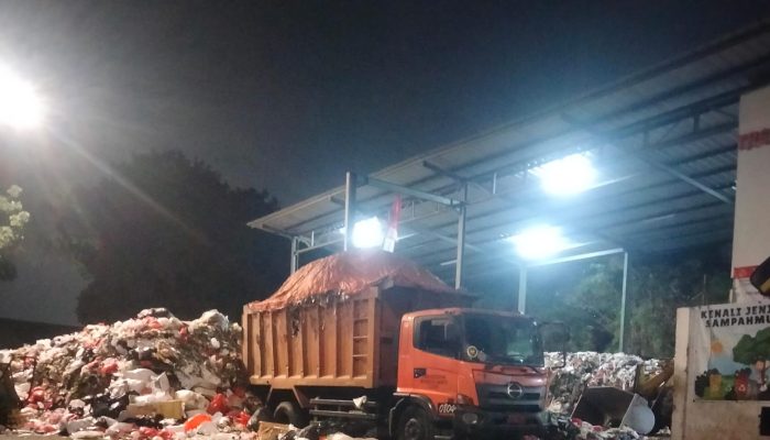 Kuota Bantar Gebang Dibatasi, Pengamat : Rp24,5 Miliar BBM KDO Sudin LH Jaksel Tak Mampu Cegah Sampah Menggunung di TPS Dipo Pancoran