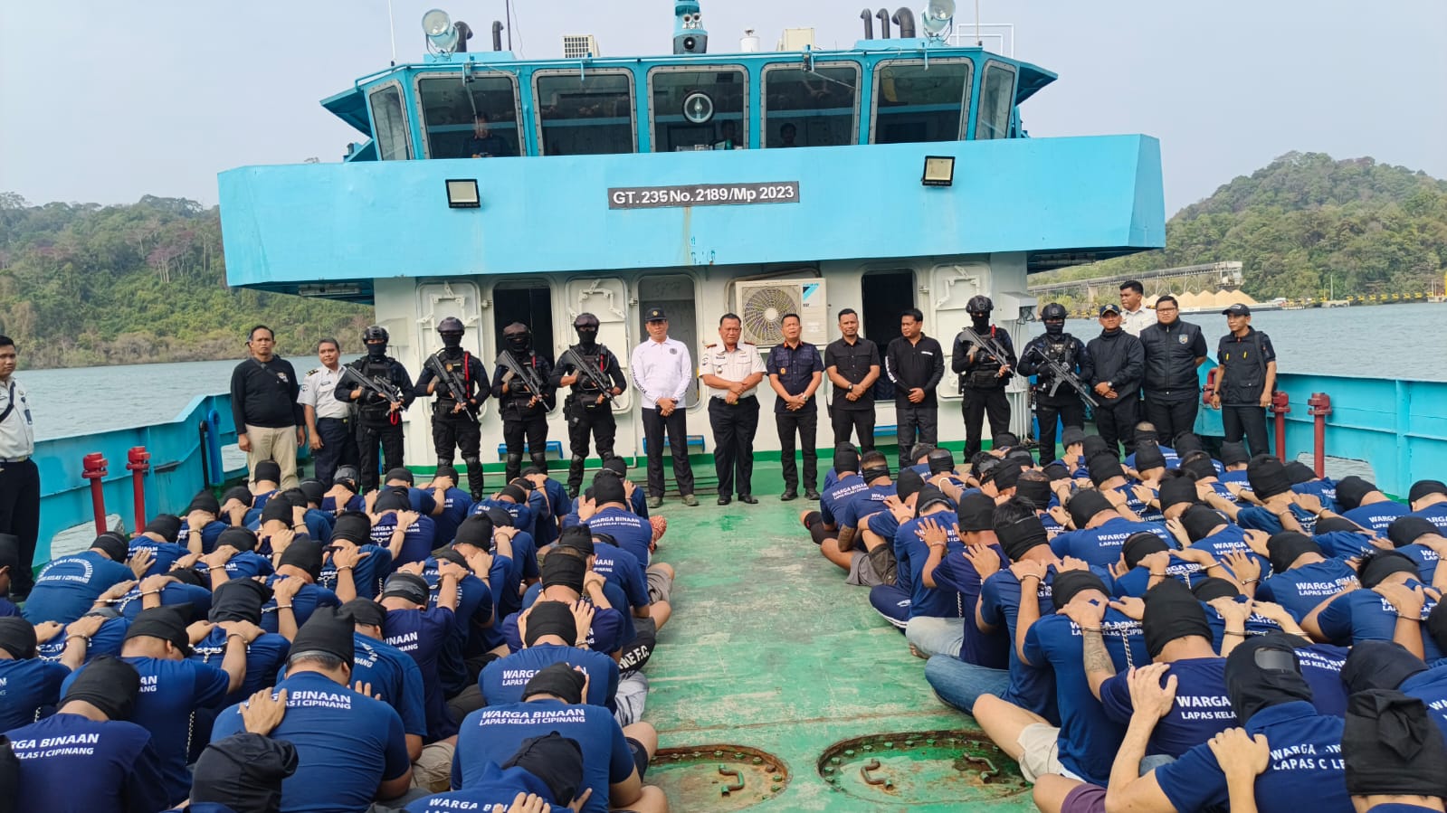 Ditjenpas Pindahkan 123 Warga Binaan dari Jakarta dan Banten ke Nusakambangan demi Keamanan & Optimalisasi Pembinaan Ditjenpas Pindahkan 123 Warga Binaan dari Jakarta dan Banten ke Nusakambangan demi Keamanan & Optimalisasi Pembinaan