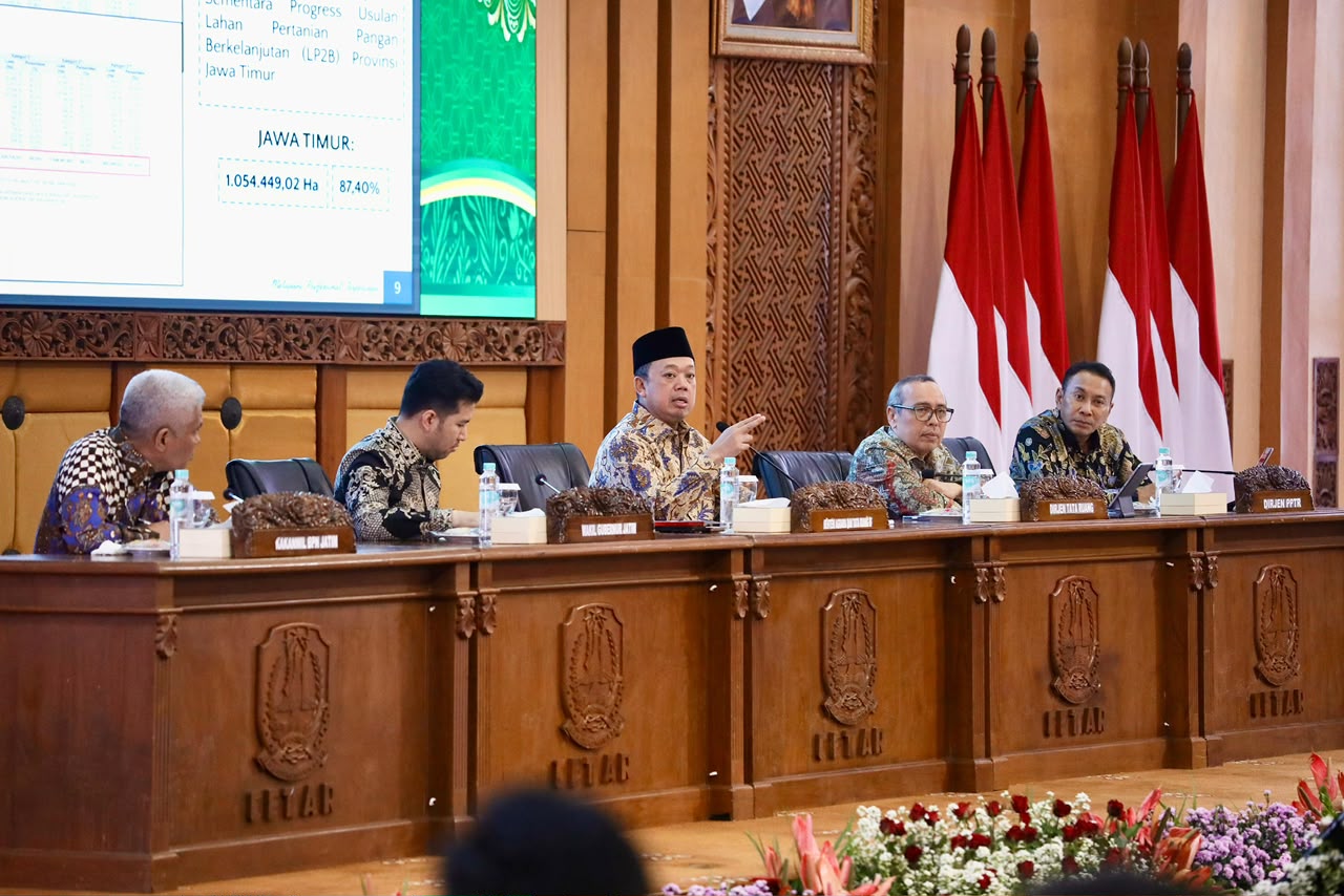 Jawa Timur Jadi Percontohan, Menteri ATR/BPN Nusron Tegaskan Kepatuhan Waktu Jadi Evaluasi Kinerja PPAT dan Pemda