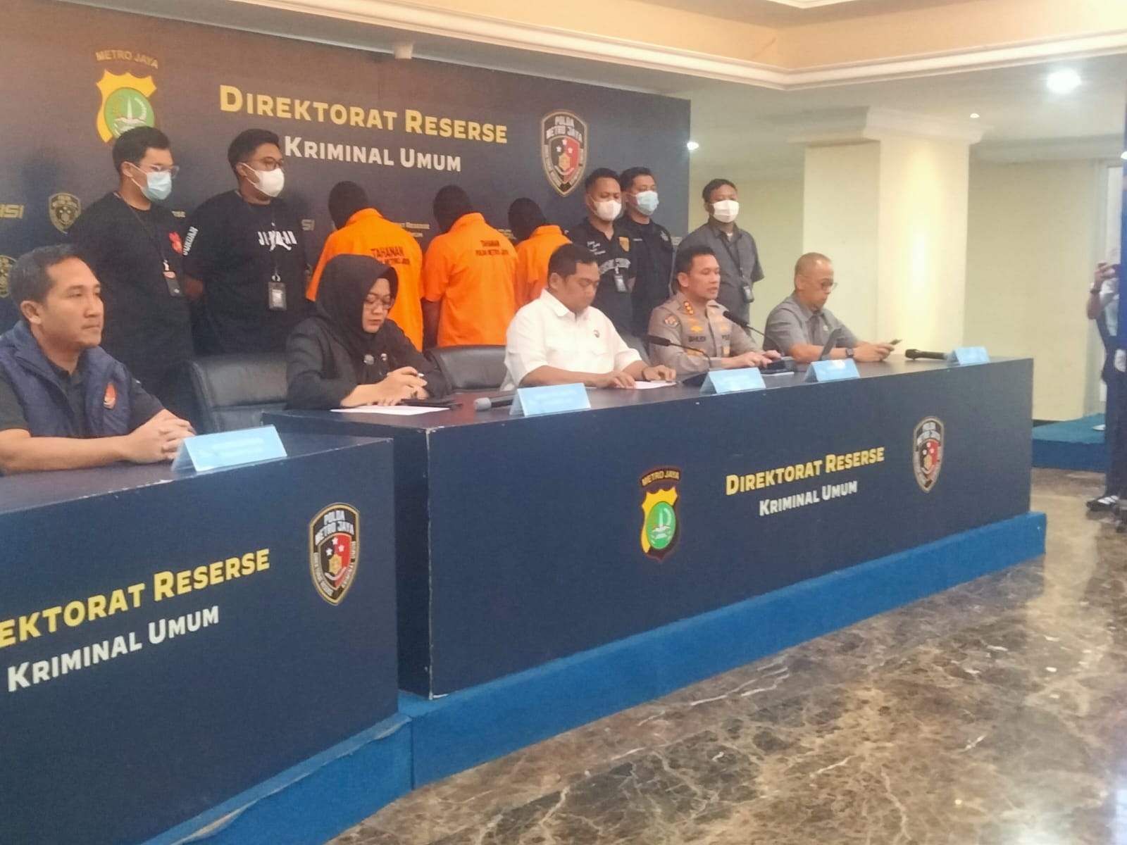 Pasca Kerusuhan Pejompongan, Polisi Tangkap Tiga Pelaku Pengeroyokan Tukang Cermin di Babakan Madang Bogor Pasca Kerusuhan Pejompongan, Polisi Tangkap Tiga Pelaku Pengeroyokan Tukang Cermin di Babakan Madang Bogor