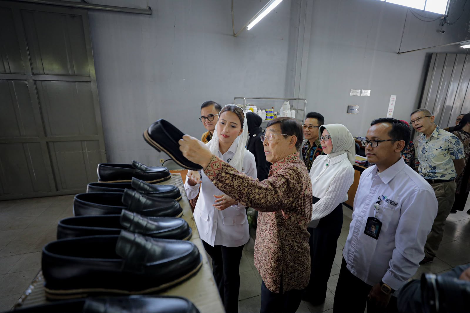 Pemkot Bandung Dorong Industri Sepatu Perluas Pasar Ekspor