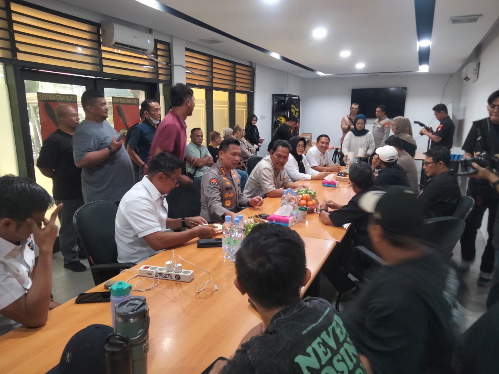 Dihadiri Kabid Humas Polda Metro Jaya berserta PJU, FWP Gelar Doa dan Makan Bersama Sambut Ketua Periode 2026-2028