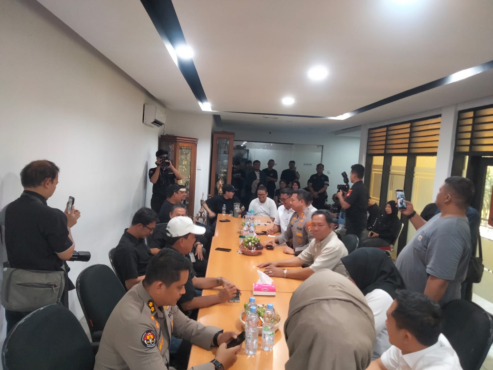 Dihadiri Kabid Humas Polda Metro Jaya berserta PJU, FWP Gelar Doa dan Makan Bersama Sambut Ketua Periode 2026-2028