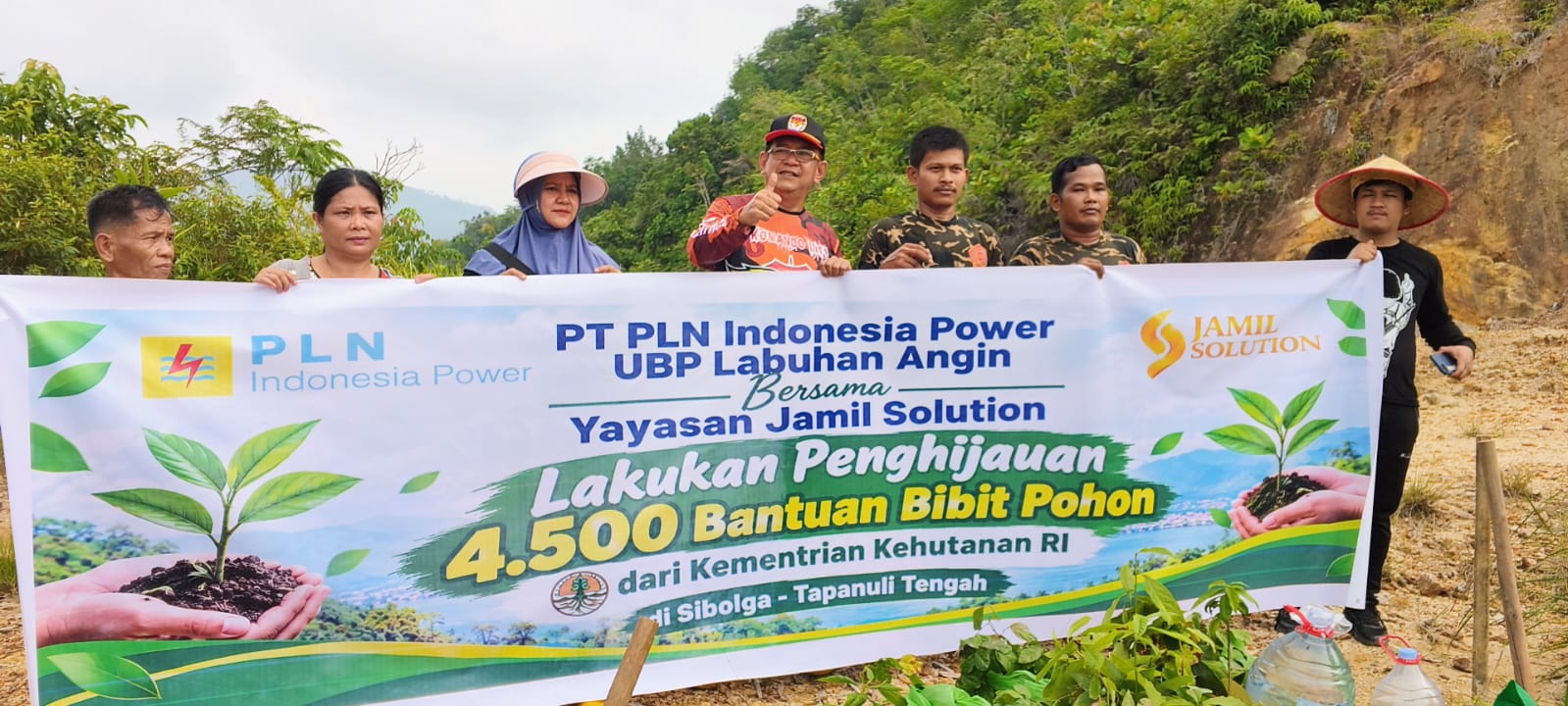 Bersama PLN Indonesia Power UBP Labuhan Angin, Yayasan Jamil Solution Dorong Gerakan Penghijauan