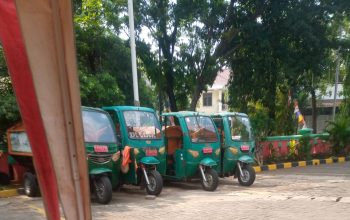 Gerobak LH Aset Negara Rp9 Miliar Jadi Pajangan, Pengangkut Pribadi Dipungut Rp250 Ribu–Rp1 Juta/Bulan - Pengamat : Aset Mubazir, Pungli Menjamur di Dipo TPS