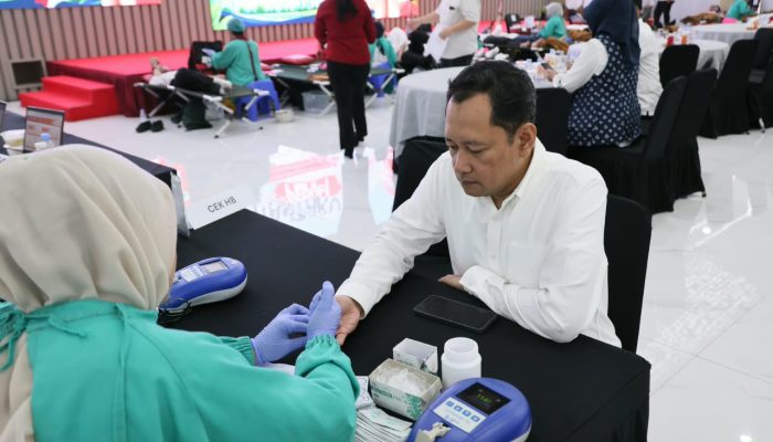 HANTARU Peduli Lewat Donor Darah, Dari Pejabat hingga Petugas Kebersihan – Keluarga Besar ATR/BPN Bersatu dalam Aksi Donor Darah