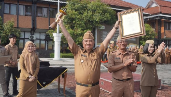 Tiga Penghargaan Adminduk Prima Jawa Barat diraih Pemkab Garut