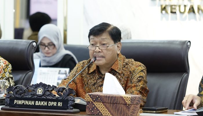 BAKN Minta DTSEN Tak Jadi Filter bagi Penerima Bansos