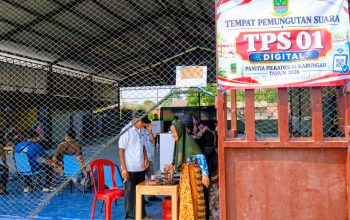 Satu E-TPS Perdana di Pilkades Sukabungah Jadi Warna Baru Satu E-TPS Perdana di Pilkades Sukabungah Jadi Warna Baru