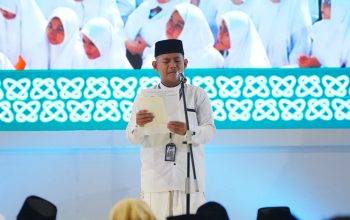 Sepucuk Surat Santri Bergema di Istiqlal: Jangan Biarkan Biaya Kuliah Hentikan Cita-Cita Santri