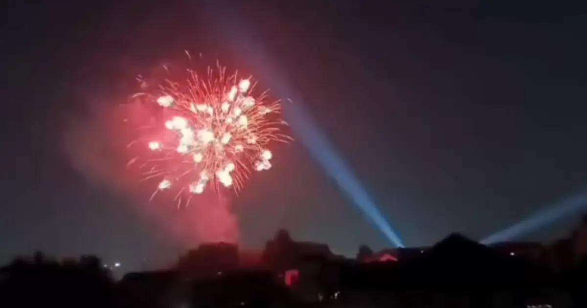 Viral Petasan Kembang Api di Malam Hari Picu Kericuhan Warga, Bagaimana Hukumnya dalam Islam?