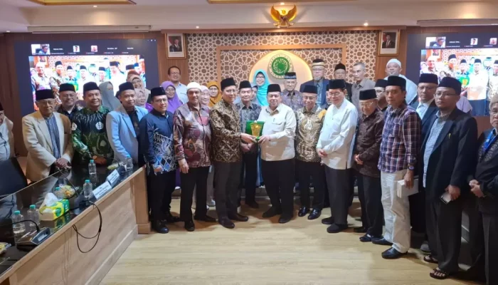 Jelang Wajib Halal 18 Oktober 2026, Wakaum MUI Minta Konsumen Hanya Beli Produk Berlabel Halal