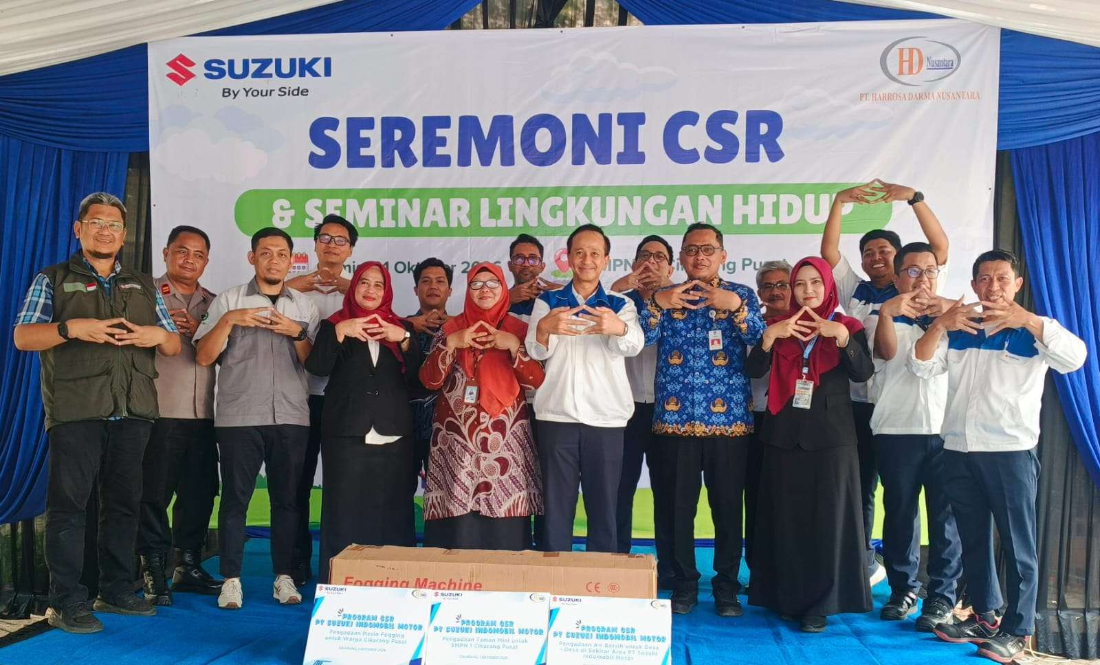 PT Suzuki Indomobil Motor Bersama PT Harrosa Darma Nusantara Salurkan CSR di SMPN 1 Cikarang Pusat