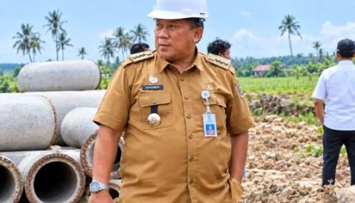 Camat Muara Gembong Dr. H.Sukarmawan, M.pd. Tunggu Hasil Monev, Sebut Sudah Panggil Ketua BUMDes,
