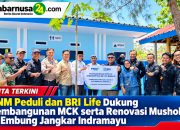 PNM Peduli dan BRI Life Dukung Pembangunan MCK serta Renovasi Mushola di Embung Jangkar Indramayu