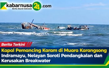 Kapal Pemancing Karam di Muara Karangsong Indramayu, Nelayan Soroti Pendangkalan dan Kerusakan Breakwater