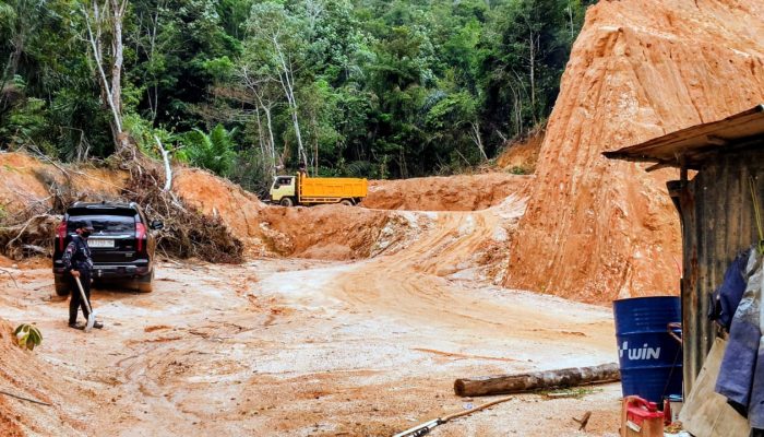 PBG Belum Terbit, Aktivitas Pematangan Lahan di Tukka Tetap Berjalan? Warga Pertanyakan Ketegasan Pemerintah