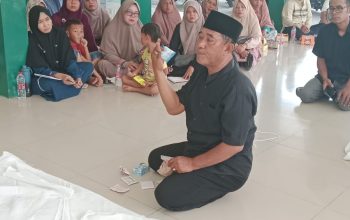 57 Warga Antusias Ikuti Praktek Pengurusan Jenazah di Masjid Baitul Jannah Perum BCL