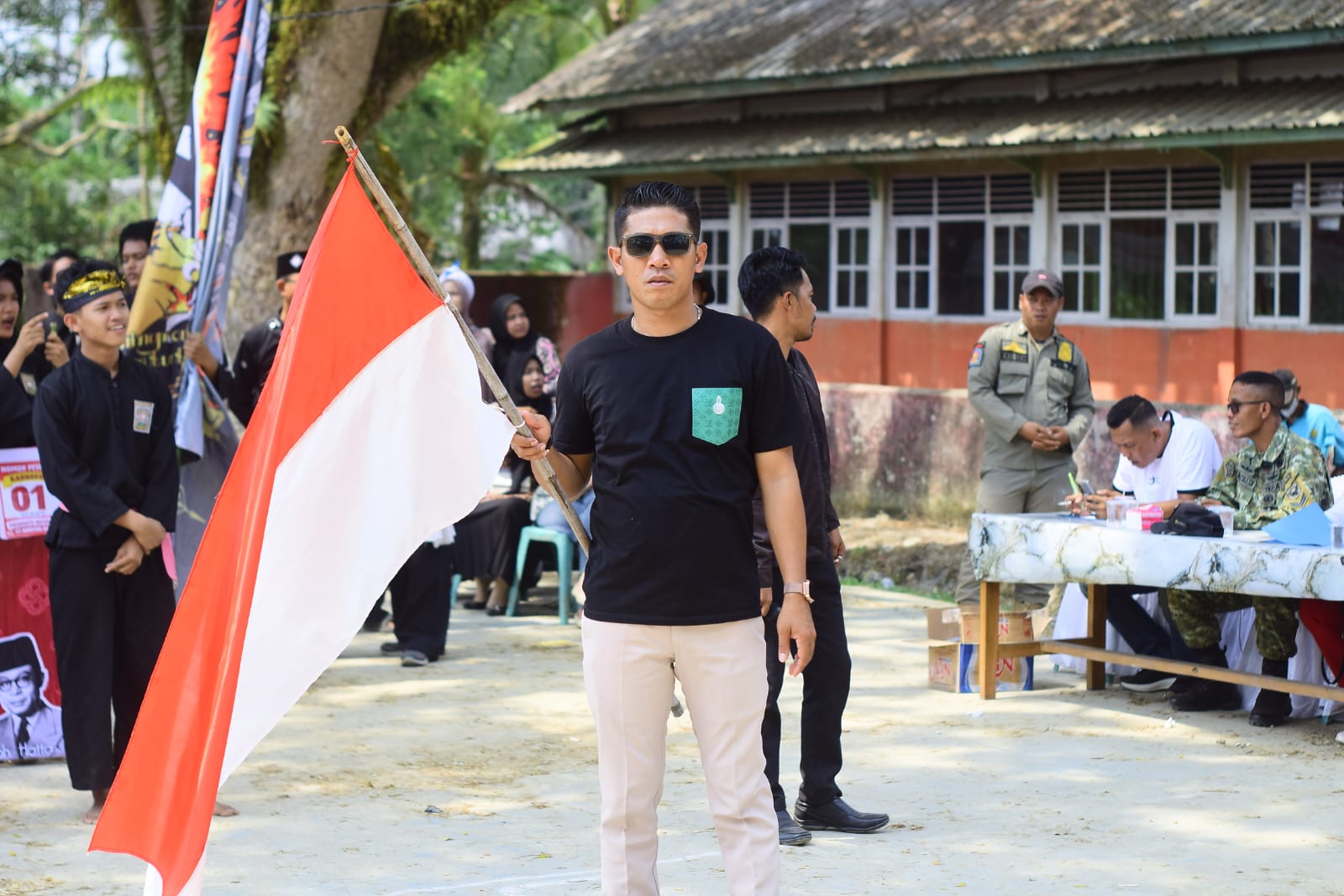 Geni Lesmana,Ketua Karang Taruna Banyuasin 1 Berharap Agar Pihak Pemerintah Kabupaten Banyuasin Segera Atasi Karhutla di Banyuasin 1