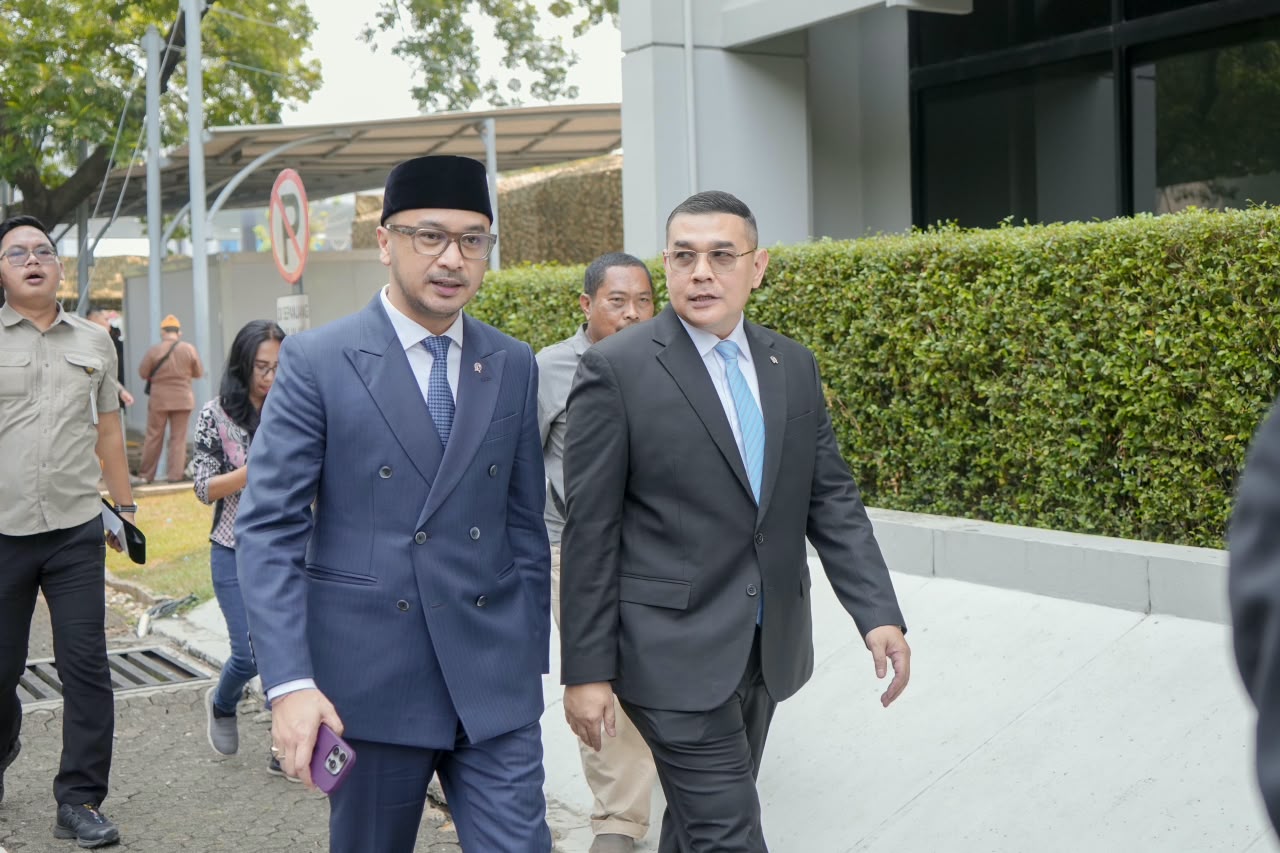 Wamen ATR/BPN Ossy Hadiri Peringatan HUT TNI di Cilangkap, Apresiasi Pengabdian 81 Tahun Jaga Kedaulatan