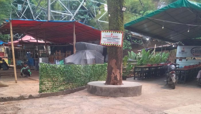 Penertiban Satpol PP Kota Depok Terlihat Gencar, Tapi Lapak di Depan SPBU BP Grand Depok City Aman Tanpa Tersentuh