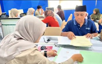 Tidak Rumit, Tidak Harus Perantara - Roya Selesai Sehari, Warga Sambut Kemudahan Layanan ATR/BPN Tidak Rumit, Tidak Harus Perantara - Roya Selesai Sehari, Warga Sambut Kemudahan Layanan ATR/BPN